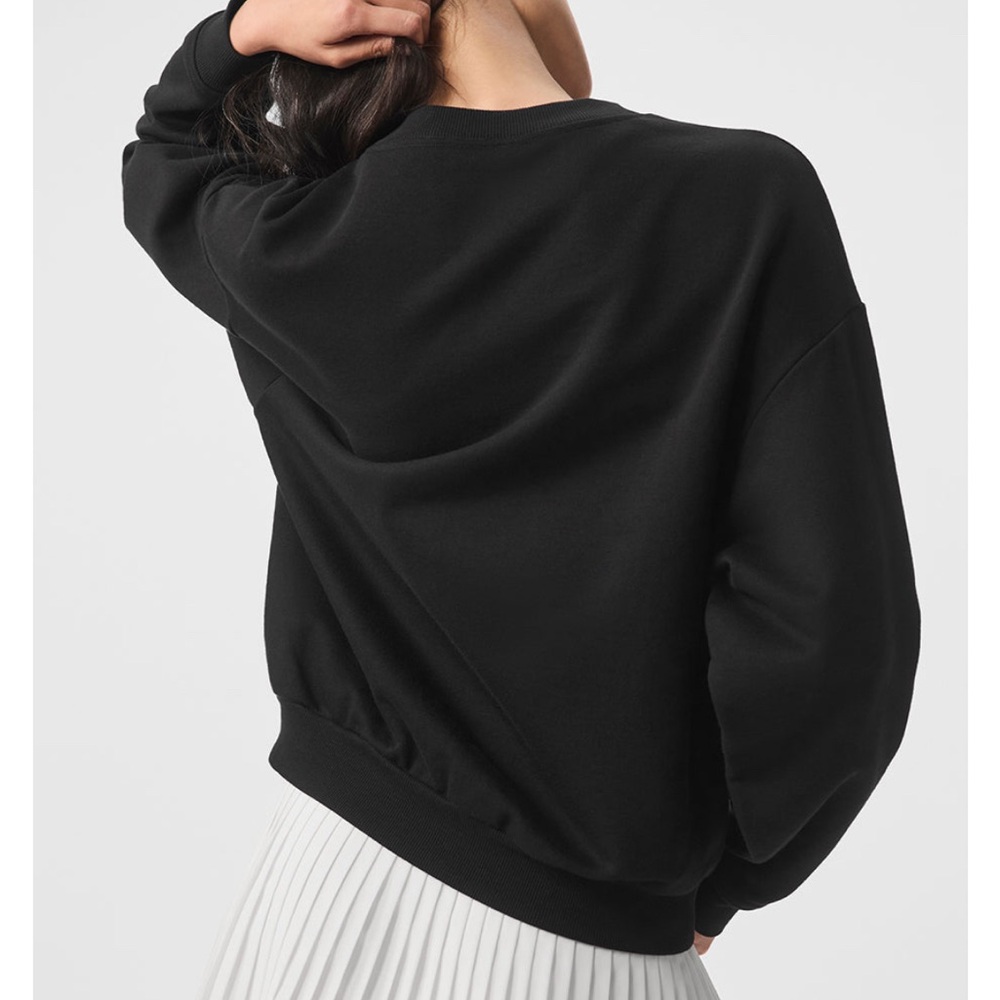 ALO Yoga Accolade Crew Neck Pullover - Picture 2 of 6